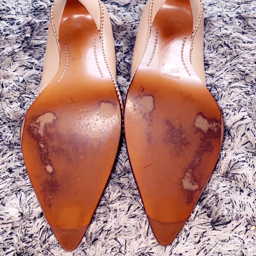 High heels - Picture 4 of 6